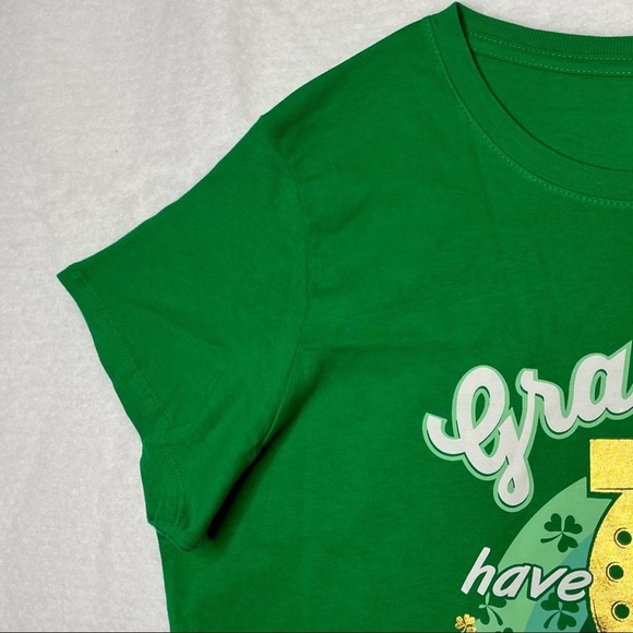 St Patricks Day Women's‎ Grandmas Have All The Luck Green T-Shirt Plus Size 2X - Picture 5 of 7